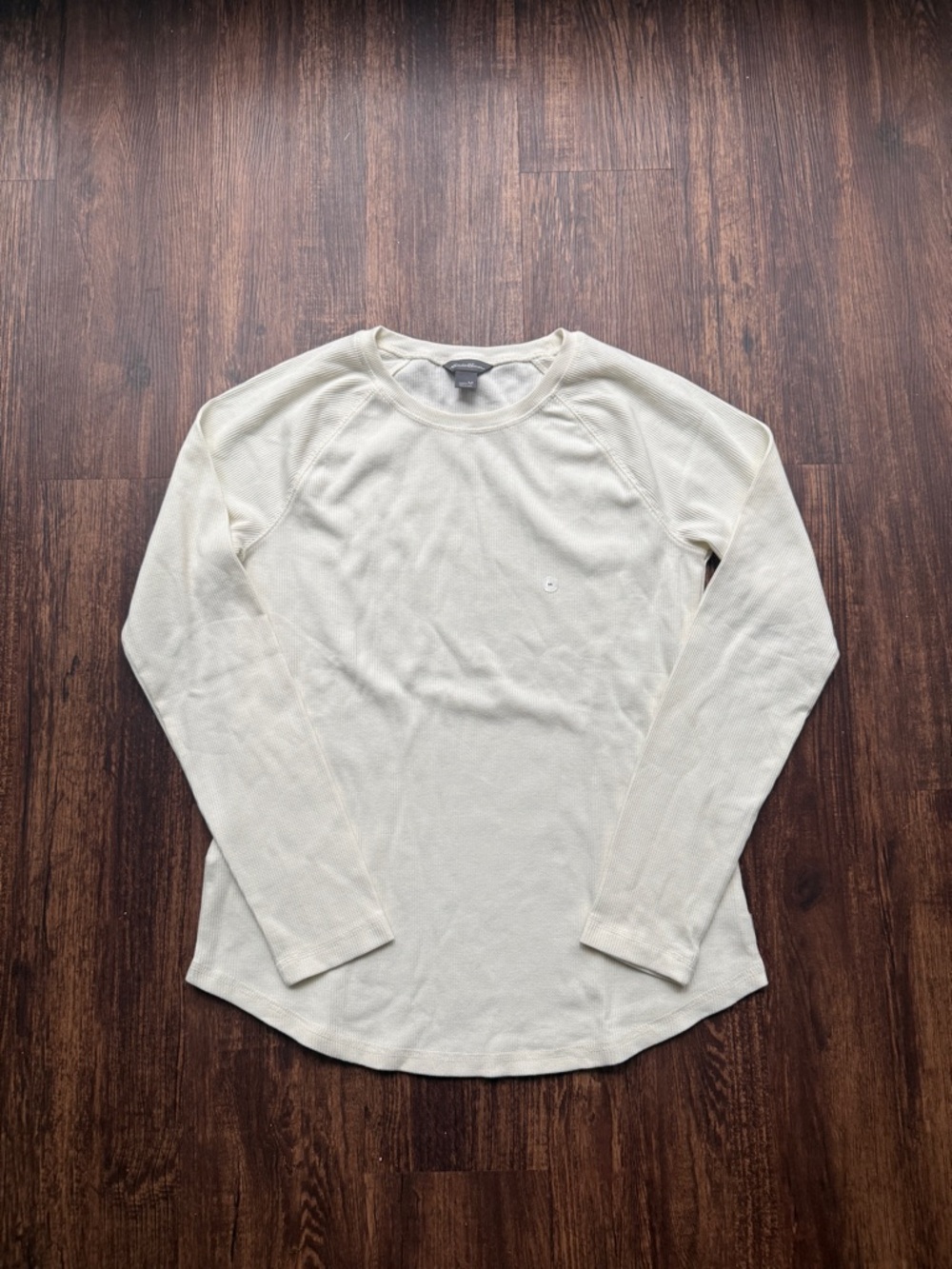 NWOT Eddie Bauer Women's Ivory Thermal Raglan Long Sleeve Waffle Knit Crew- M